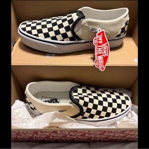 Vans Asher Slip-On in Black & White Checkerboard